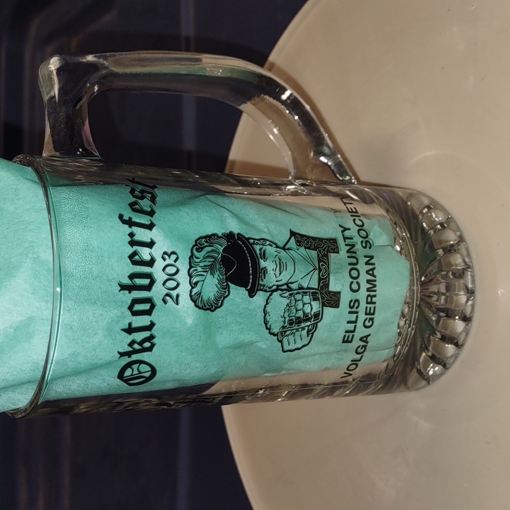 🏠 2003 FHSU Octoberfest Commemorative beer mug